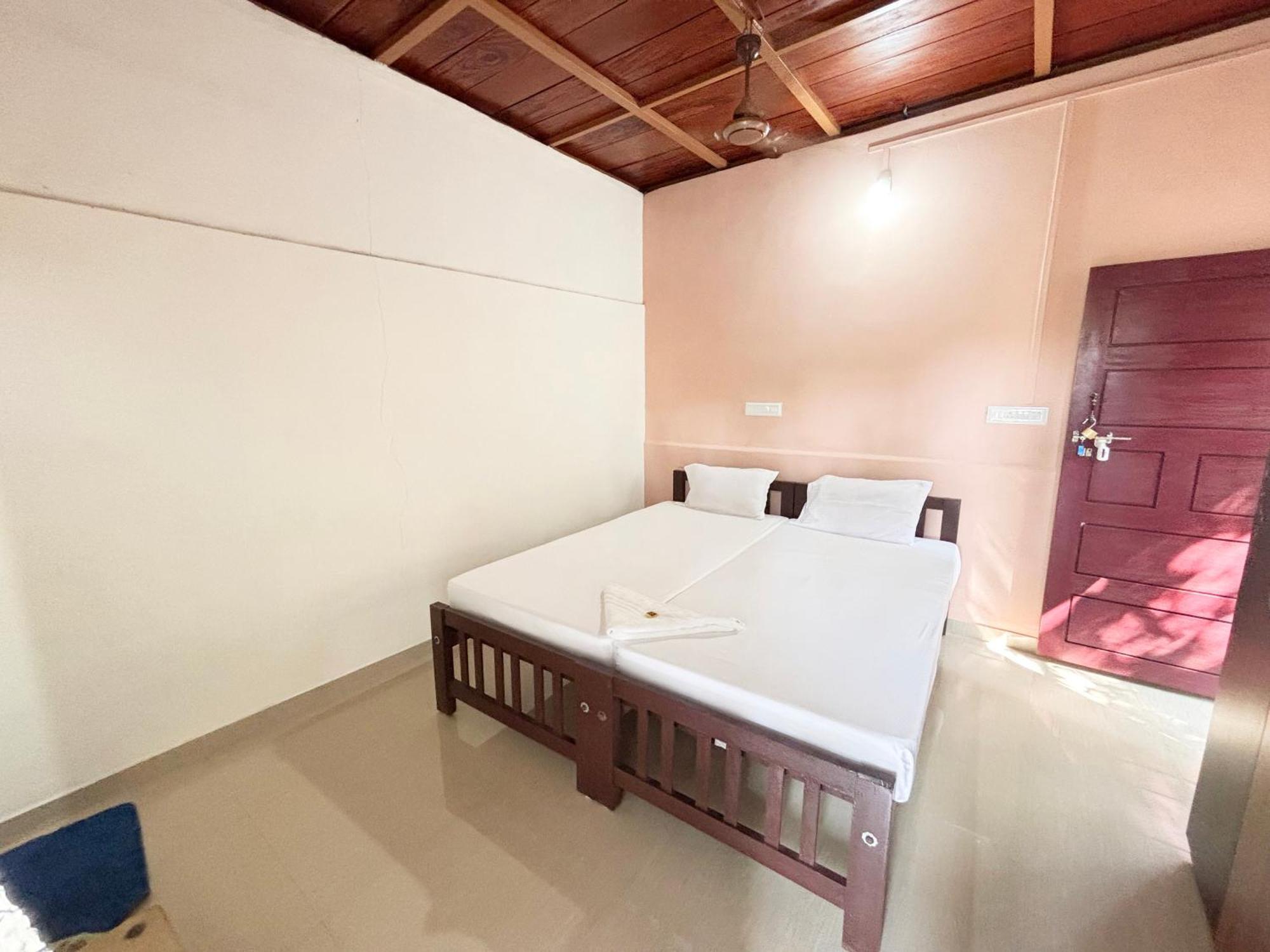Akshay Beach Resort Varkala Exteriör bild