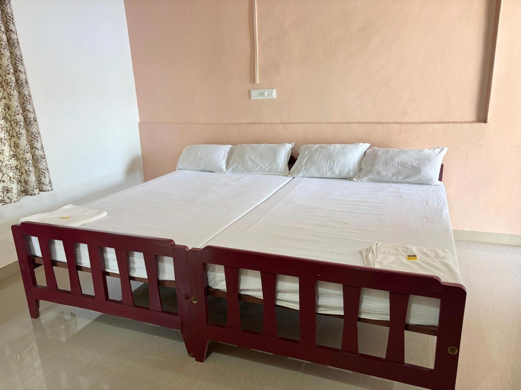 Akshay Beach Resort Varkala Exteriör bild
