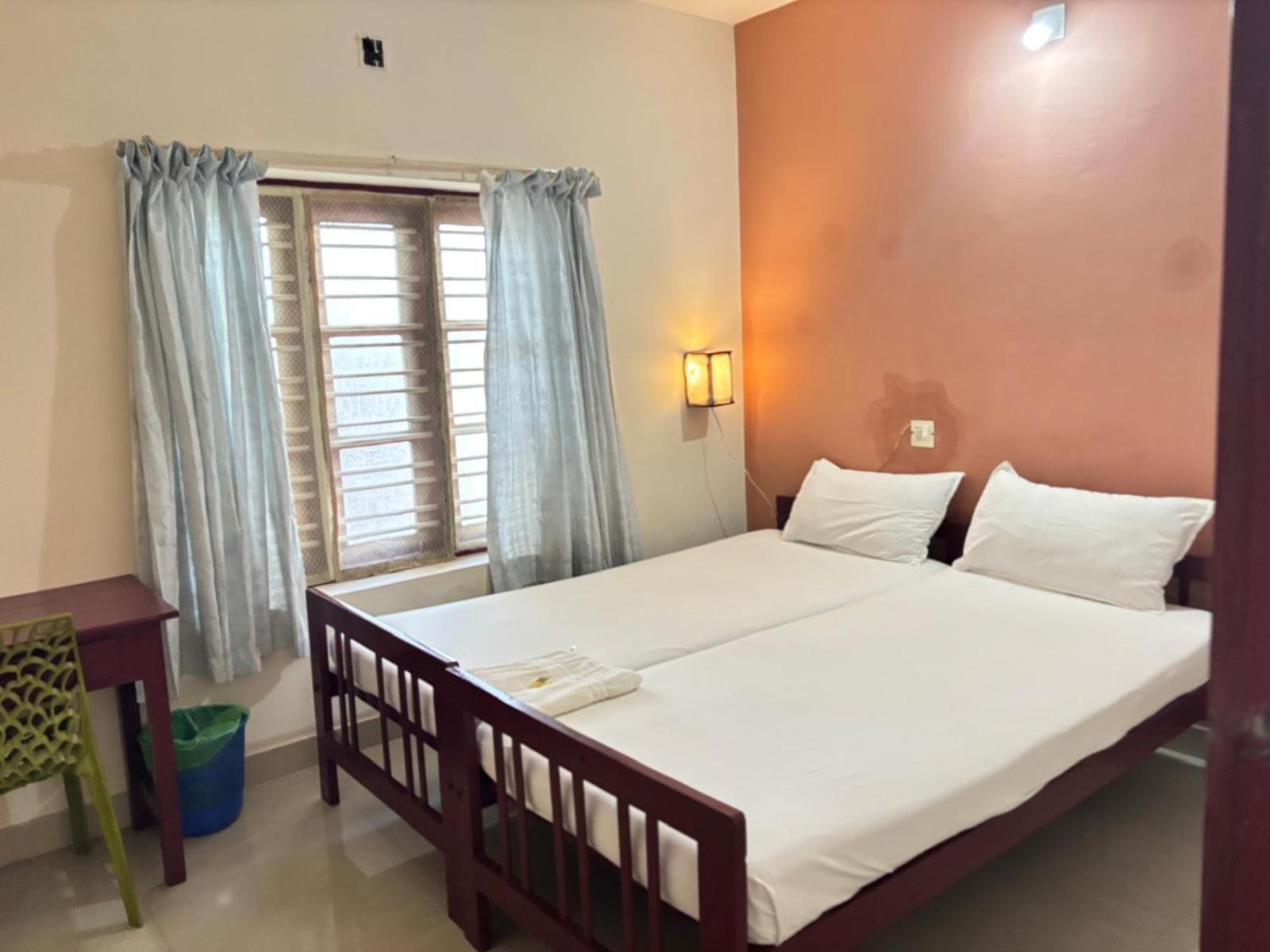 Akshay Beach Resort Varkala Exteriör bild
