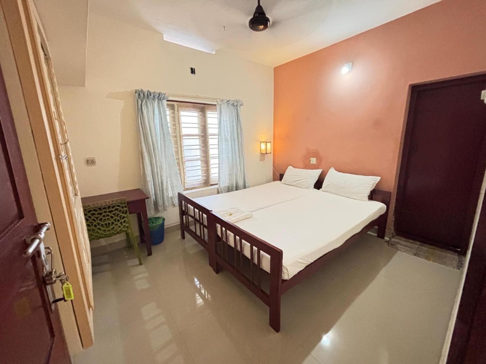 Akshay Beach Resort Varkala Exteriör bild