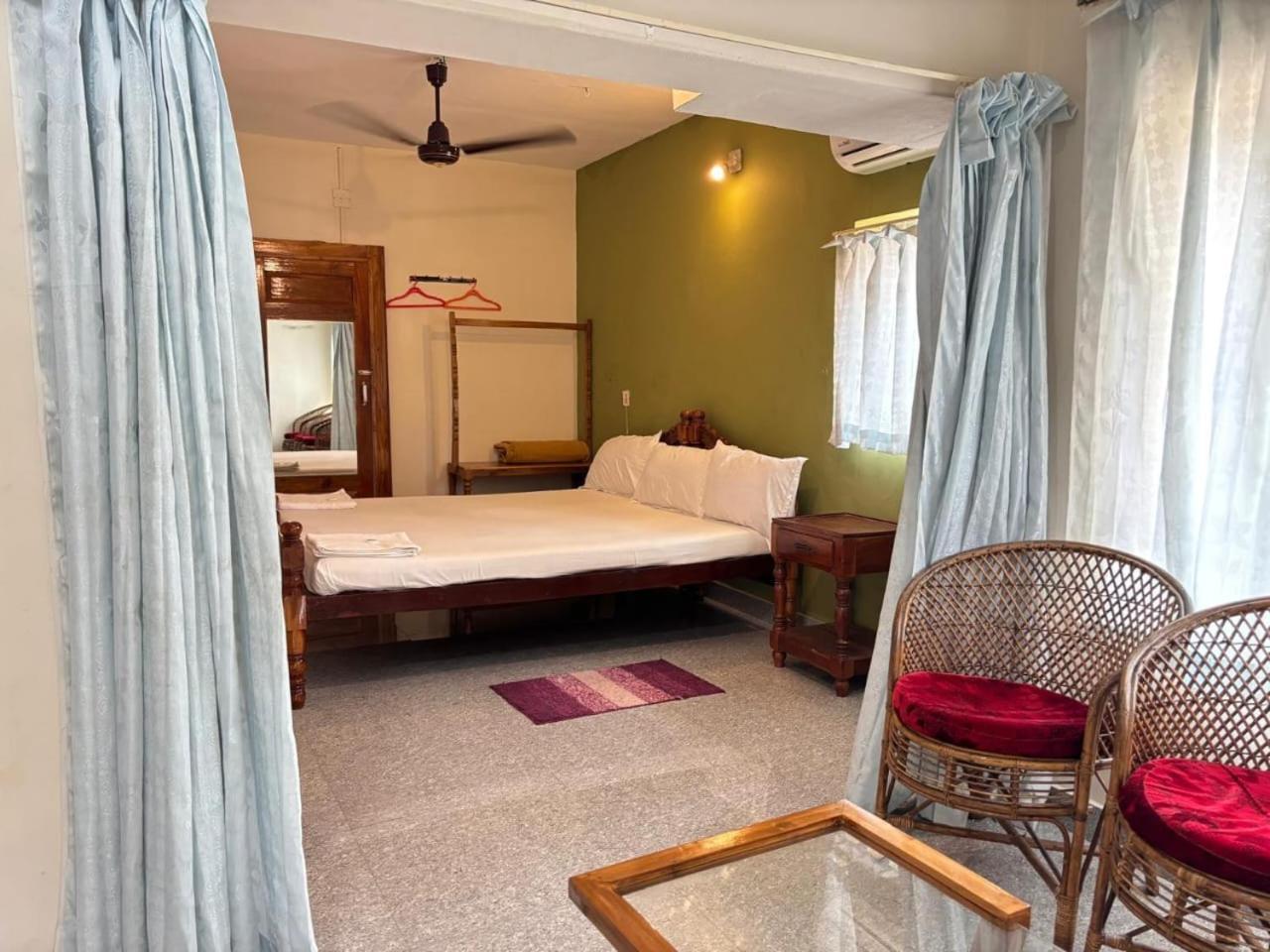 Akshay Beach Resort Varkala Exteriör bild